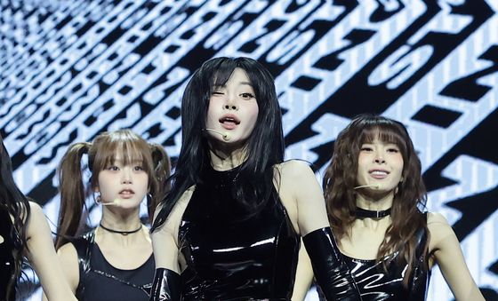 '비비 동생' 나경, 언니 위협하는 섹시미