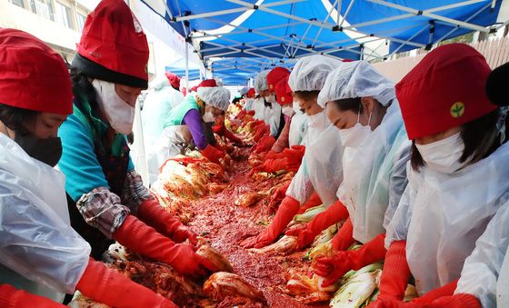 어려운 이웃들의 겨울나기를 위해