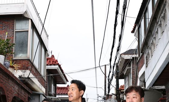 오세훈 시장, 모아타운 예정지 현장방문