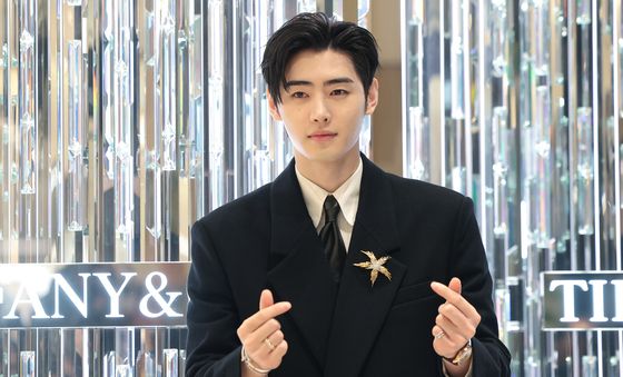 성훈, 하트 두개