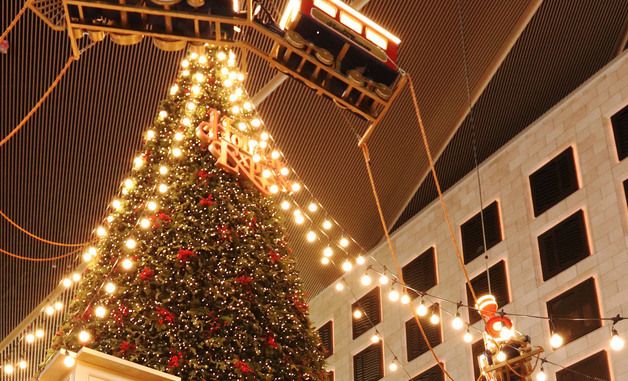 파라다이스시티, '꿈의 기차역' 테마 크리스마스마켓 개장