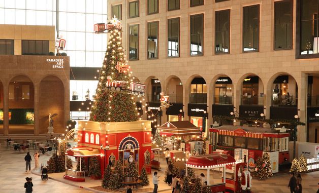 파라다이스시티, '꿈의 기차역' 테마 크리스마스마켓 개장