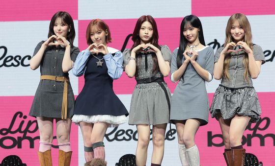 메이, 올해만 세번째 컴백