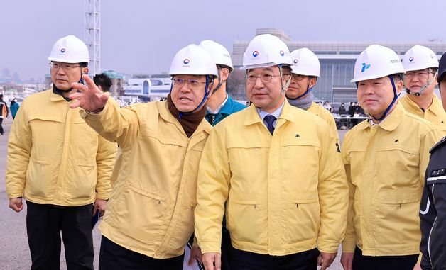 레디코리아 4차 훈련 현장방문한 윤호중 행안부 장관