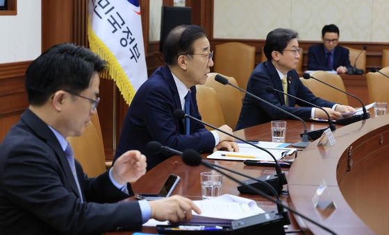 자율주행 차관 산업 관련 발언하는 김윤덕 장관