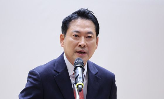 이승만 시사회 축사하는 장동혁