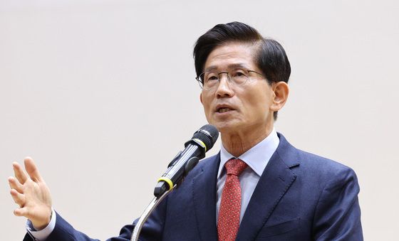 축사하는 김문수