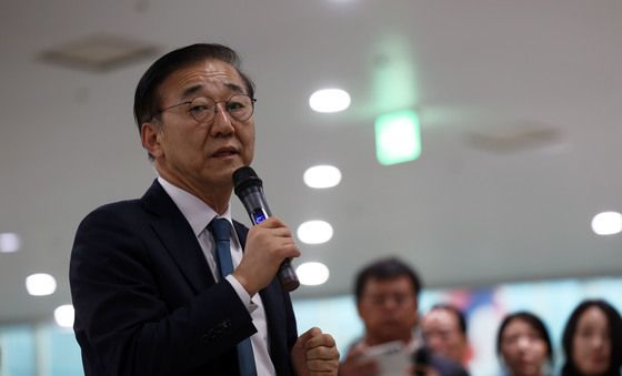 김윤덕 "사조위 독립기구, 개입 불가"