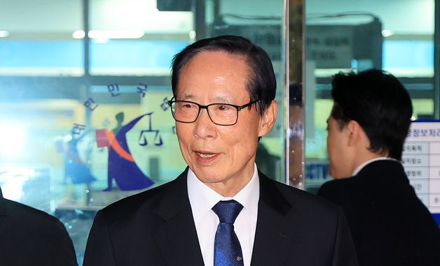 항소심 무죄 선고 받은 송영무 전 국방부 장관