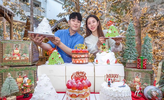 현대그린푸드, '베즐리 크리스마스 케이크' 사전 예약 행사 진행