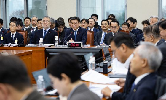 윤호중 행정안전부 장관 행안위 답변