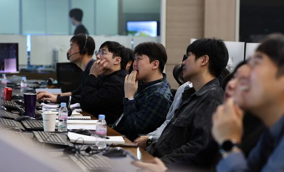 차세대중형위성 3호 위성과 교신하는 항우연