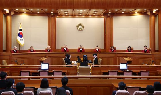 헌재, '尹 공수처 체포영장 불복' 권한쟁의 각하