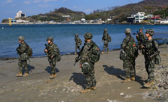 포항 해안 마약의심물질 수색정찰