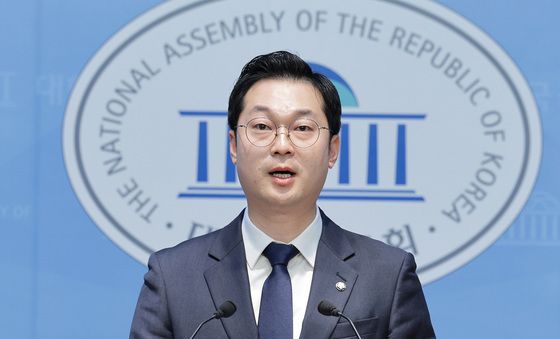 김동아 '선량한 국민 중국인으로 조작한 주진우 고발'