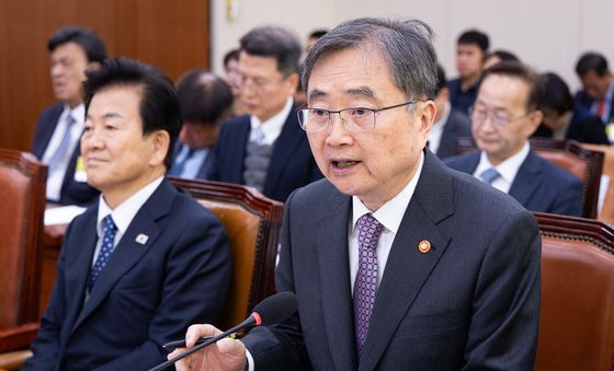 조현 외교부 장관 외통위 현안질의 답변