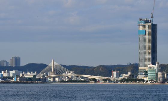 포항 해오름대교 막바지 공사
