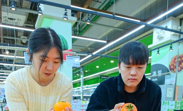 농협유통 하나로마트, 올해 처음 나온 '대봉시' 선보여