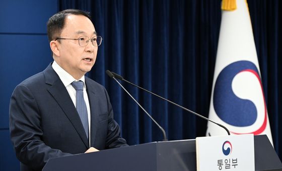 브리핑하는 구병삼 통일부 대변인