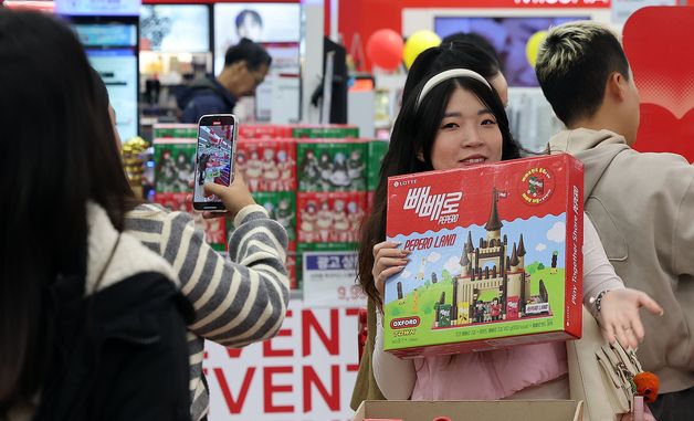 젠슨 황 덕에 반응 폭발한 빼빼로