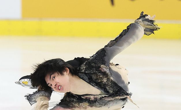 연기 펼치는 차준환