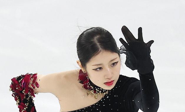 이해인, 시크한 눈빛