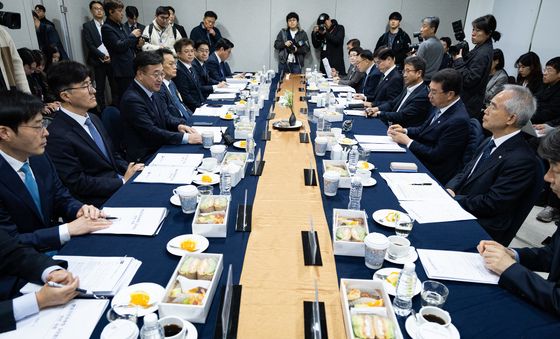 행안위 당정협의