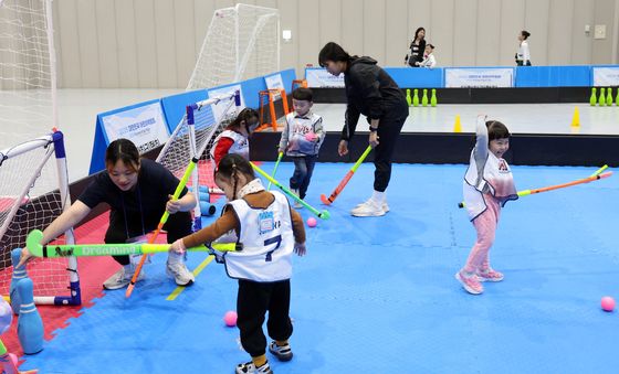 교육과 놀이 결합한 2025 코리아 키즈 페어 개막