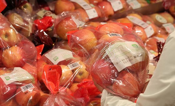 가을장마에 사과값 급등