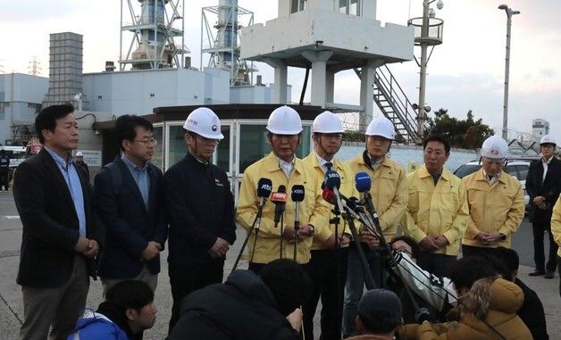 정청래 대표, 울산화력발전 사고 백브리핑