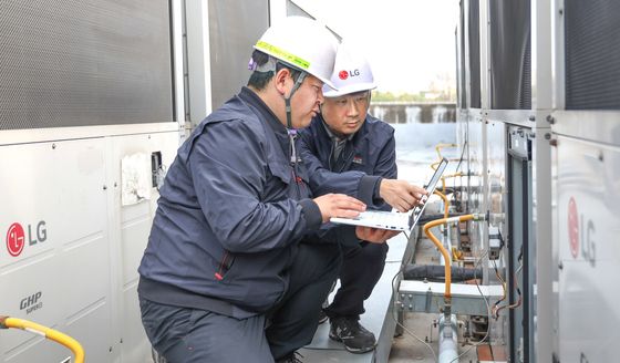 LG전자, 수능 시험장 시스템에어컨 사전 점검 나서