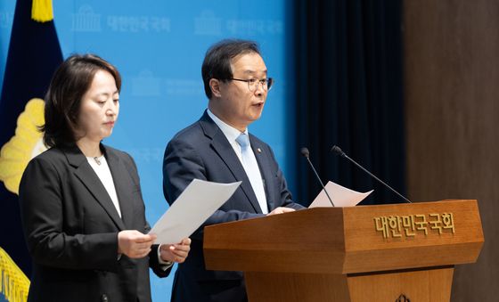 민주당 정치검찰 조작기소대응특위 "대장동 사건, 진실의 문 열렸다"