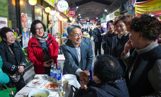 대인예술야시장 찾은 강기정 광주시장