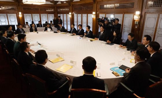 고위당정협의회 발언하는 정청래 대표