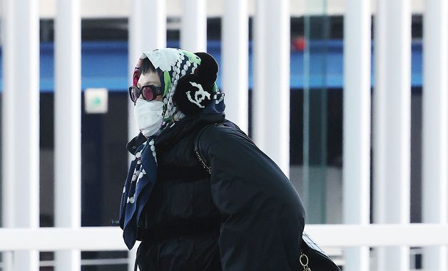 지드래곤, 공항은 나의 무대