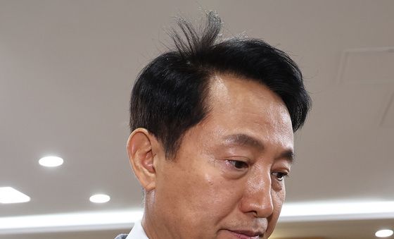 기자회견 마친 오세훈 시장