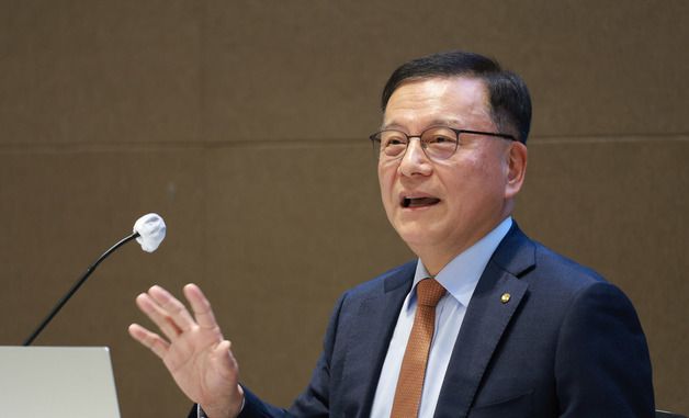 김종화 금융통화위원, 기자간담회 개최