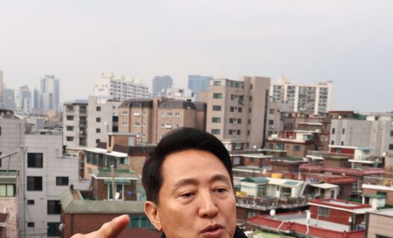 대림동 재개발 예정지 찾은 오세훈