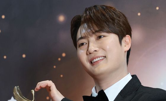 손빈아, 최우수상 받고 행복 하트