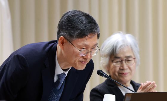 문형배 전 헌법재판관, 국민을 위한 사법제도 개편 공청회 참석