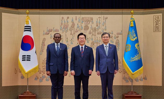 이재명 대통령, 주한스리랑카 대사 신임장 제정