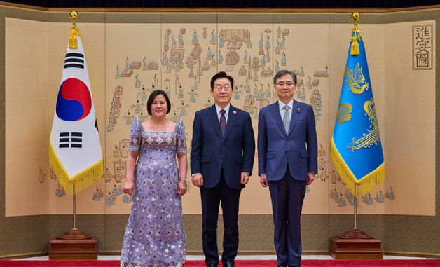 이재명 대통령, 주한필리핀 대사 신임장 제정