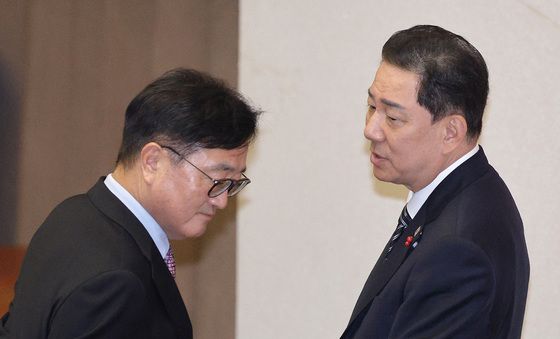 대화하는 우원식·김병기