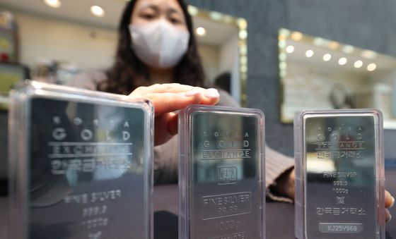 은값 사상 첫 온스당 60달러 돌파