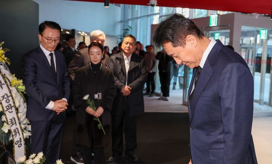 조문하는 오세훈 시장