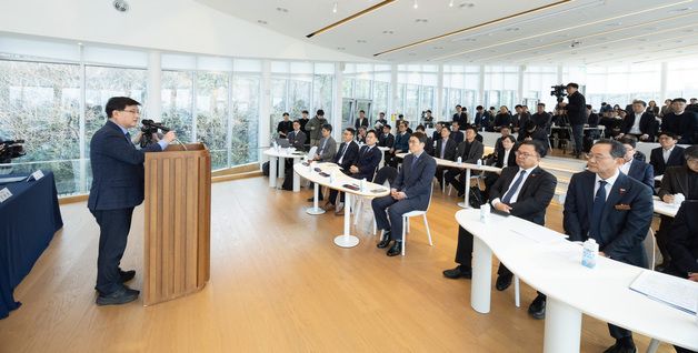 기념사하는 김성환 기후부 장관