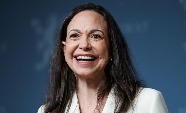 [포토] 노벨평화상 시상식 다음날 오슬로에 도착한 마차도