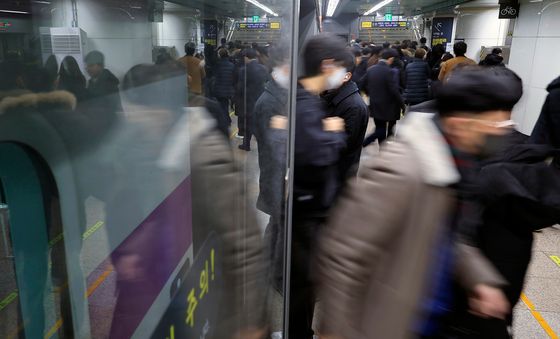 '출근길 대란' 피했다…서울교통공사 노사 협상 극적 타결