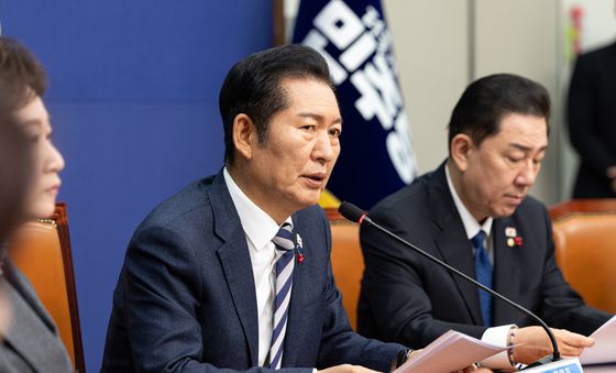 모두발언하는 정청래 대표