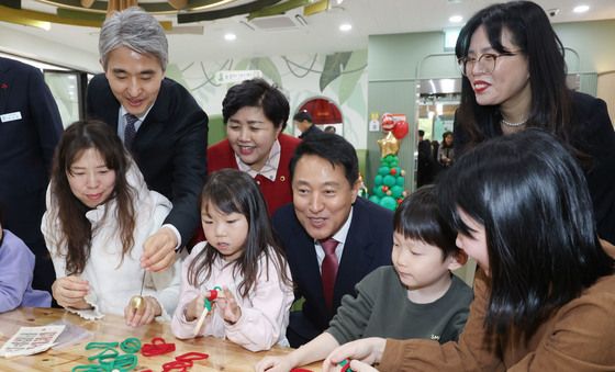 서울키즈플라자 찾은 오세훈 시장
